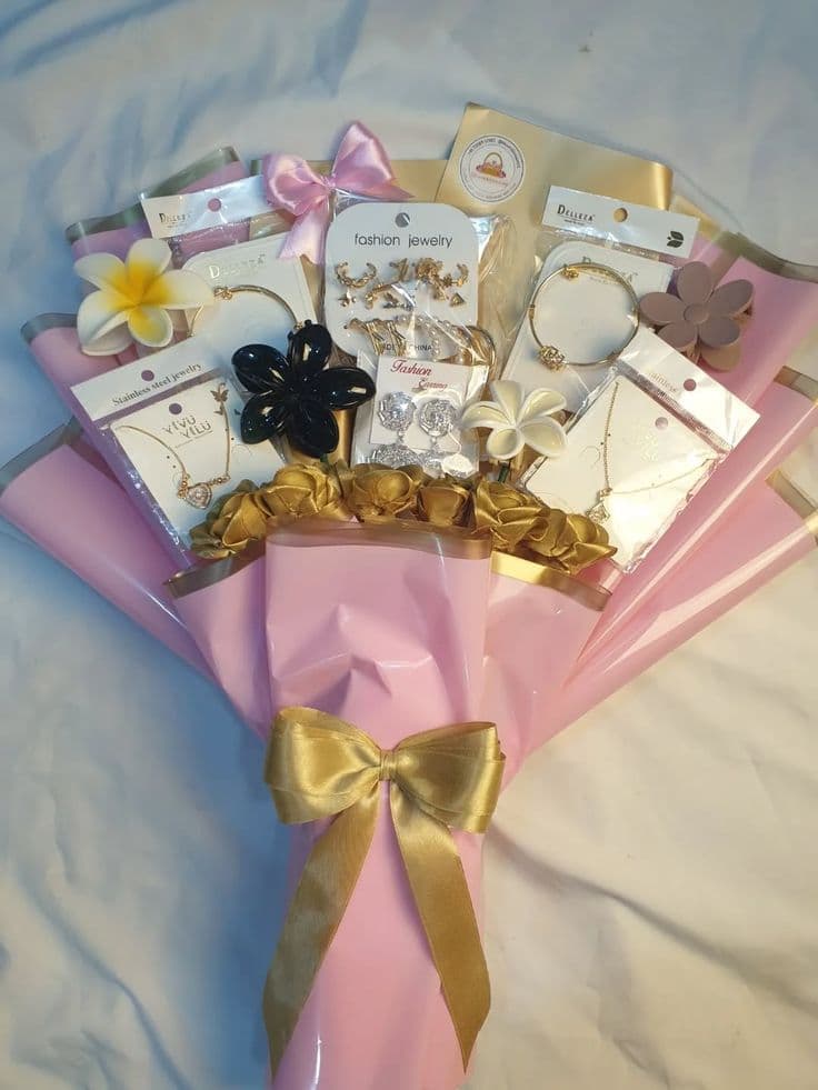 Customized Gift 3